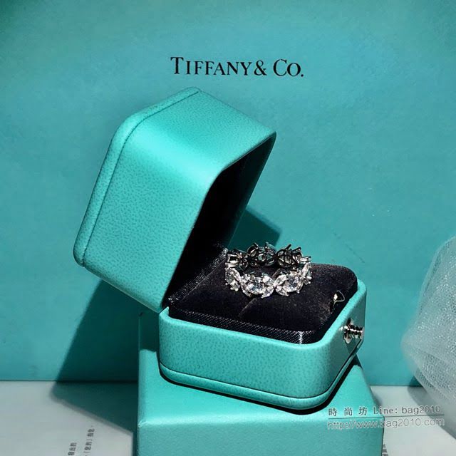 Tiffany純銀飾品 蒂芙尼女士專櫃爆款925純銀花邊鑽戒 Tiffany奢華舞會戒指  zgt1600